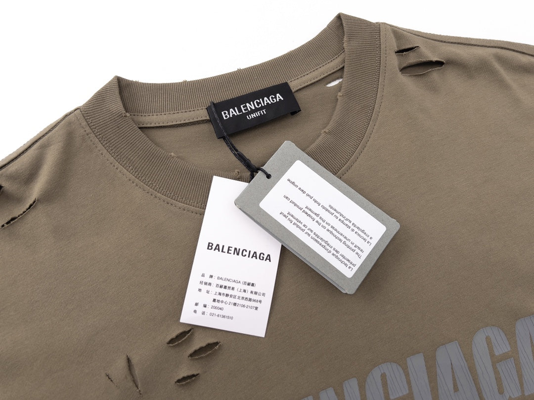 Classic logo hole t-shirt