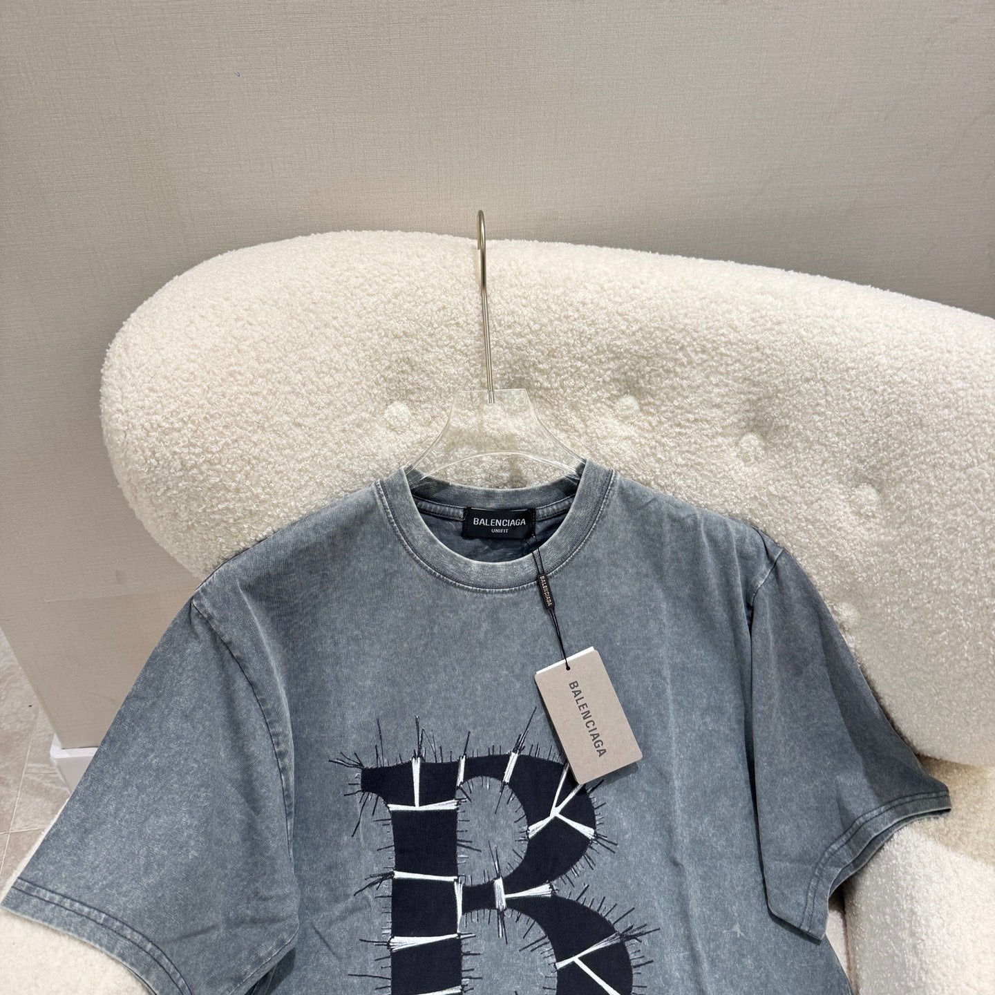 Big logo washed fabric t-shirt