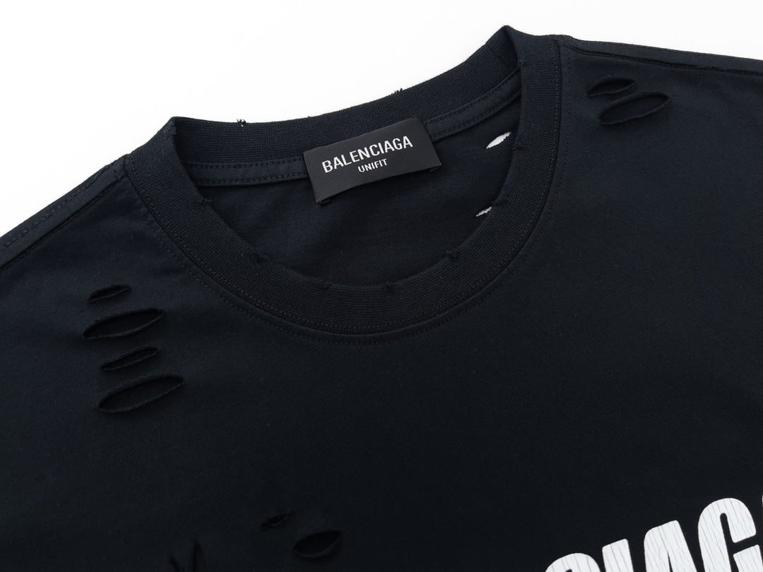 Classic logo hole t-shirt