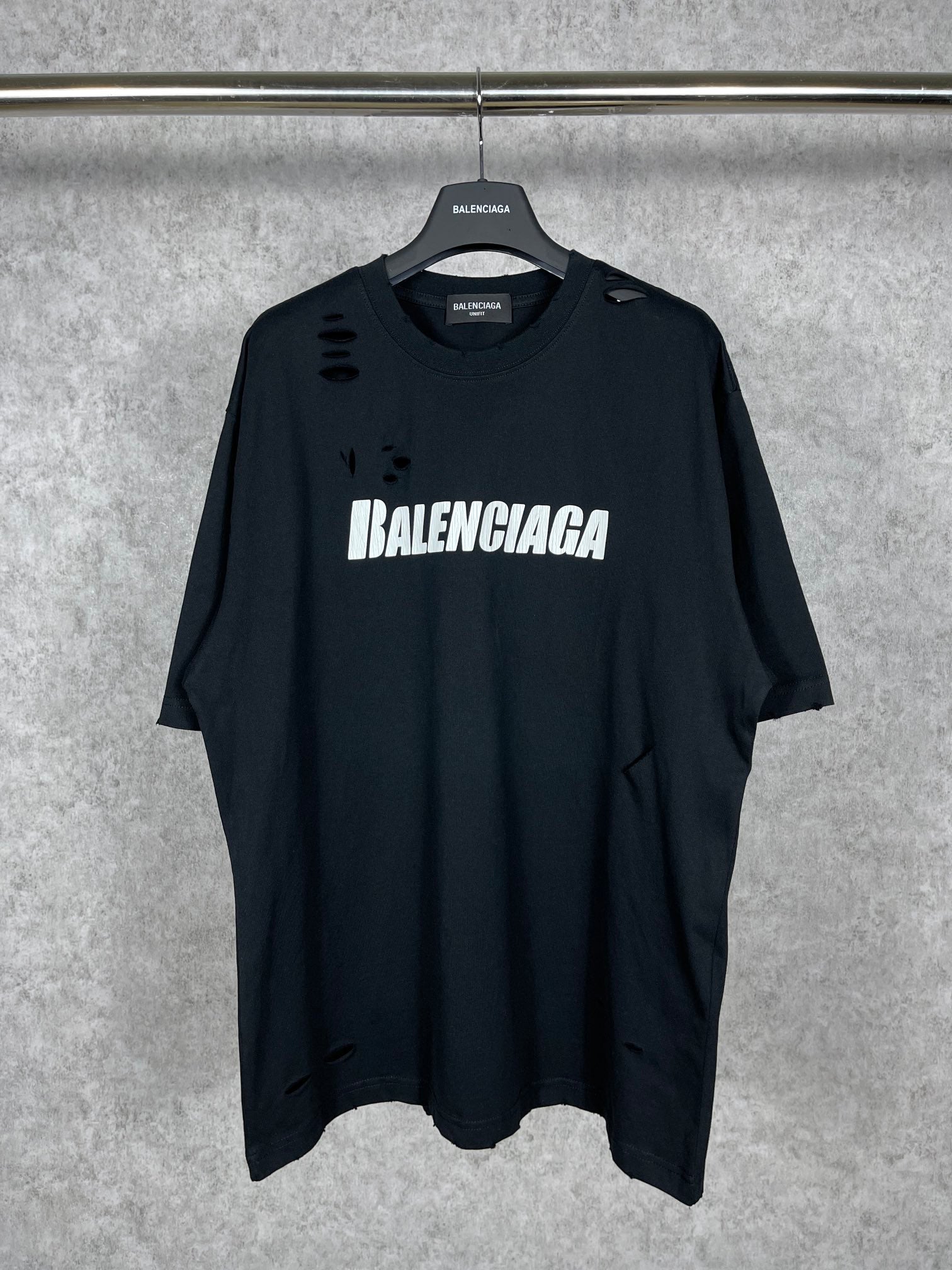 Classic logo hole t-shirt