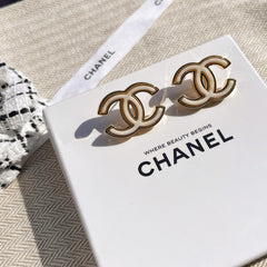 Stylish Elegant White Earrings
