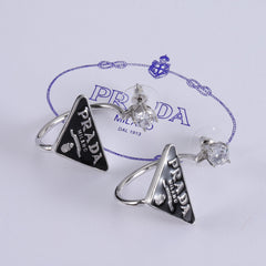 Triangle Symbole Earrings
